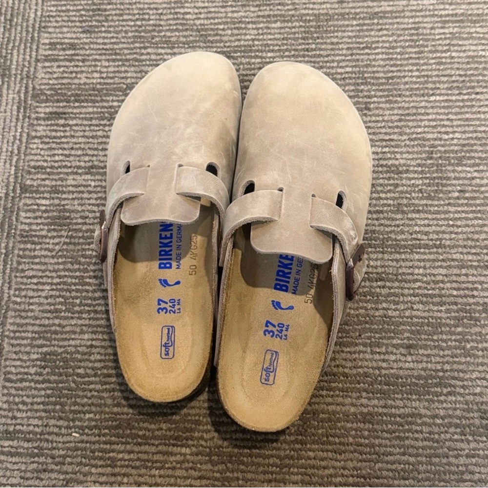 Birkenstock.New never worn. Bought the wrong size. My loss your gain.